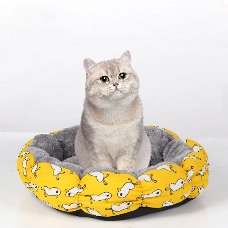 Zeloravianex Calming Donut Pet Bed, Round Fluffy Plush Bed for Indoor Dogs and Cats, Multiple Sizes Available